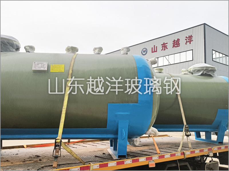 玻璃鋼（gāng）臥式儲罐frp臥式儲（chǔ）水罐